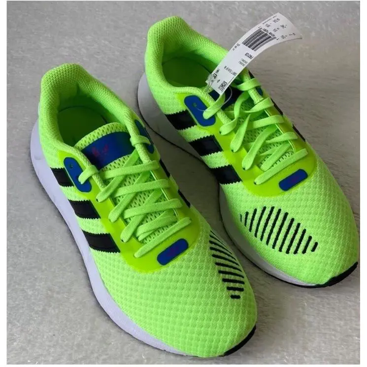 Adidas shoes - adidas Swift Run - Swift Run - Green 1