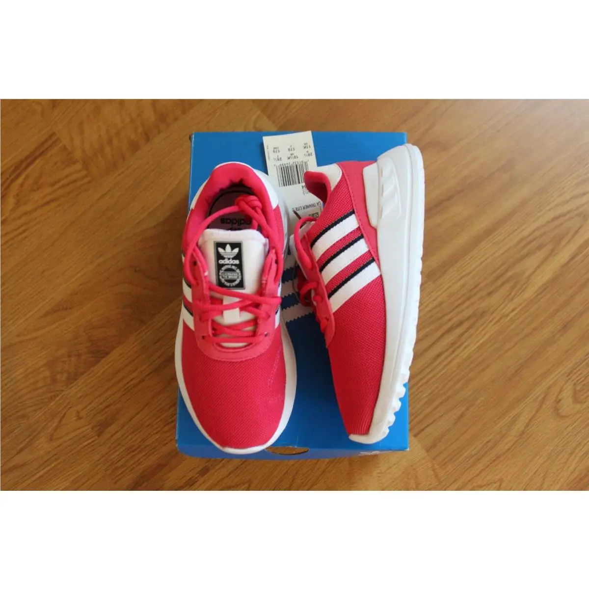 Girls Adidas SZ 11 Shoes LA Trainer Lite