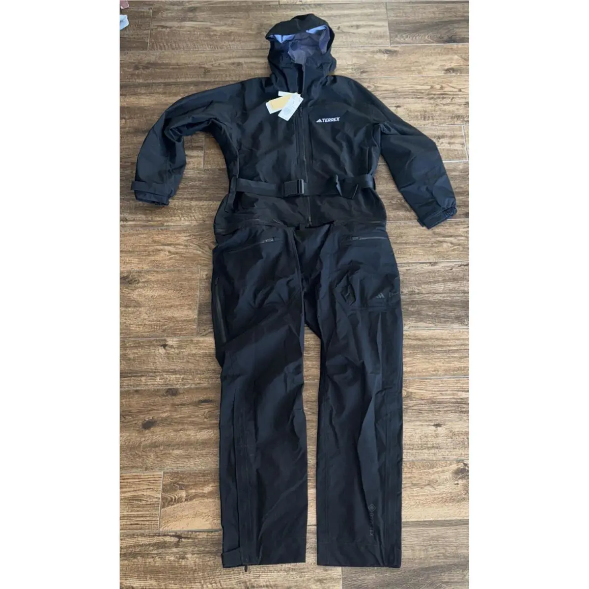 Adidas clothing - Xploric Gore-Tex Rain Suit - Xploric Rain Suit - HS0317 - Black (UPC: 0195745590111) 14