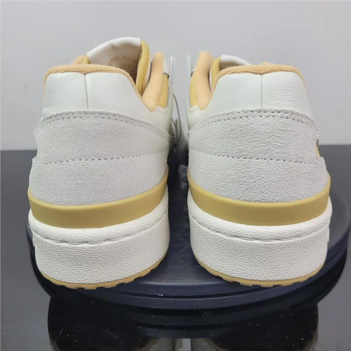 Adidas shoes - adidas forum low cl - forum low - IG3780 - White 1