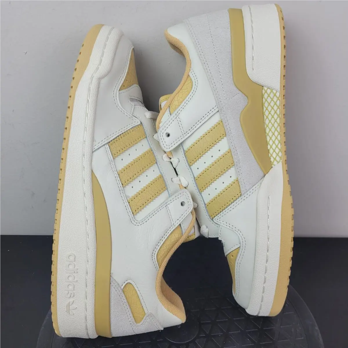 Adidas shoes - adidas forum low cl - forum low - IG3780 - White 2