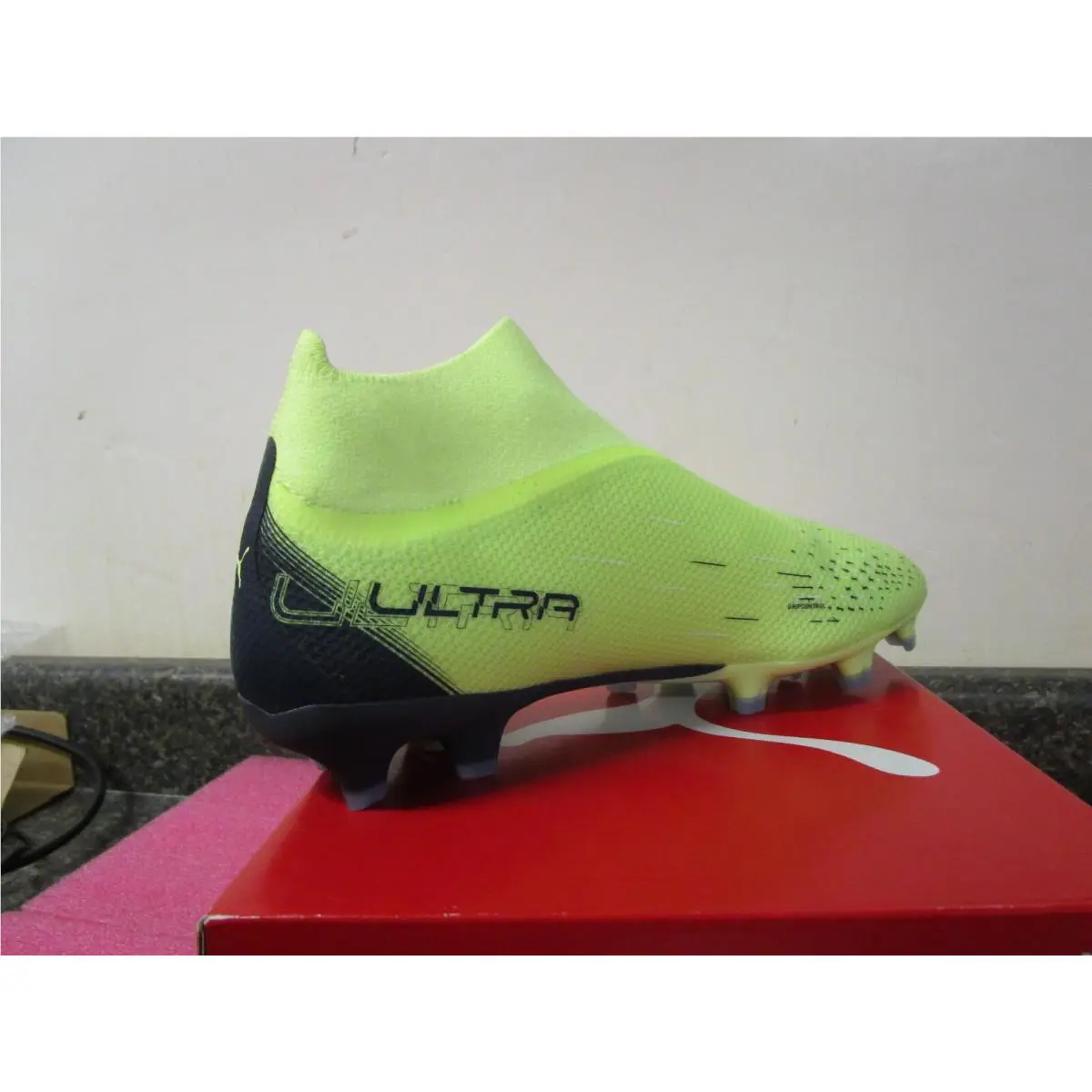 Adidas shoes - Jr Ultra Play - Ultra Play - 107532 01 - Fizzy-Parisian Blue (UPC: 0195102641210) 3