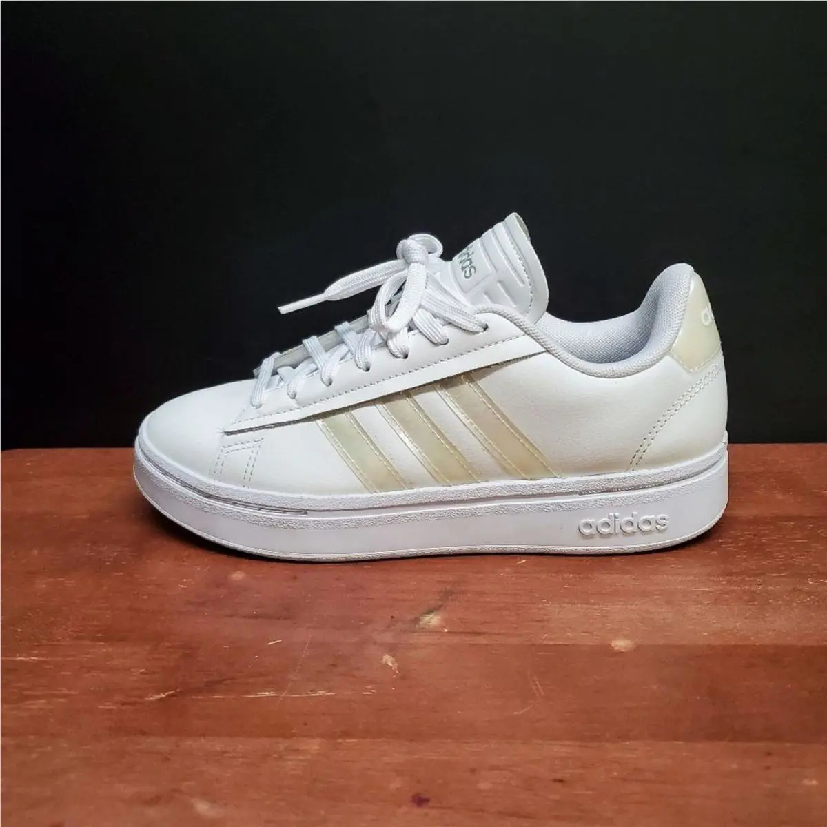 Adidas shoes - White 11