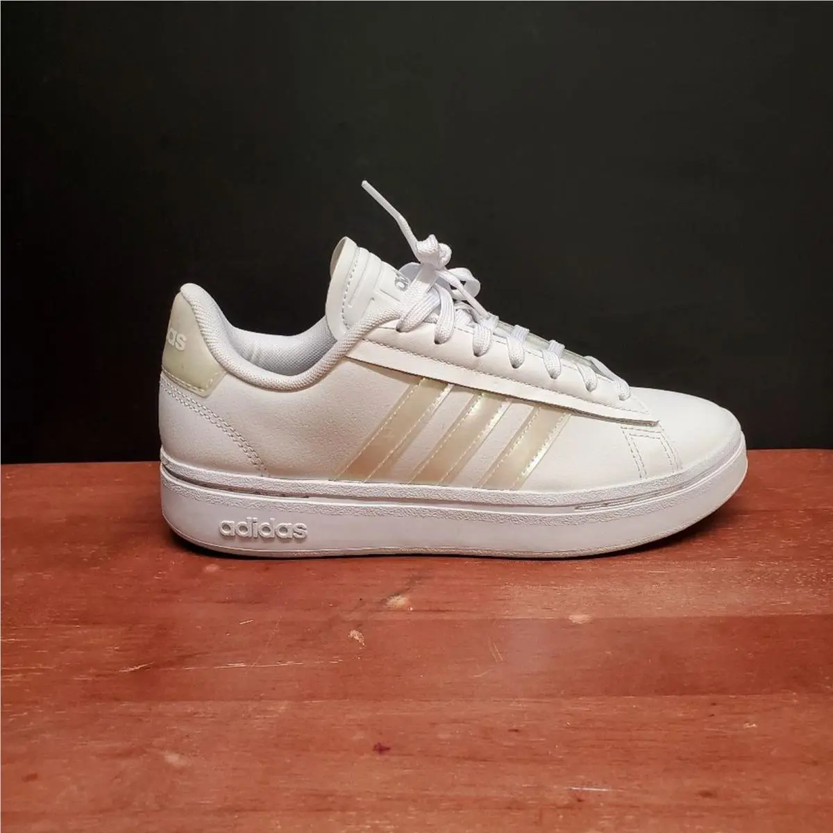 Adidas shoes - White 12