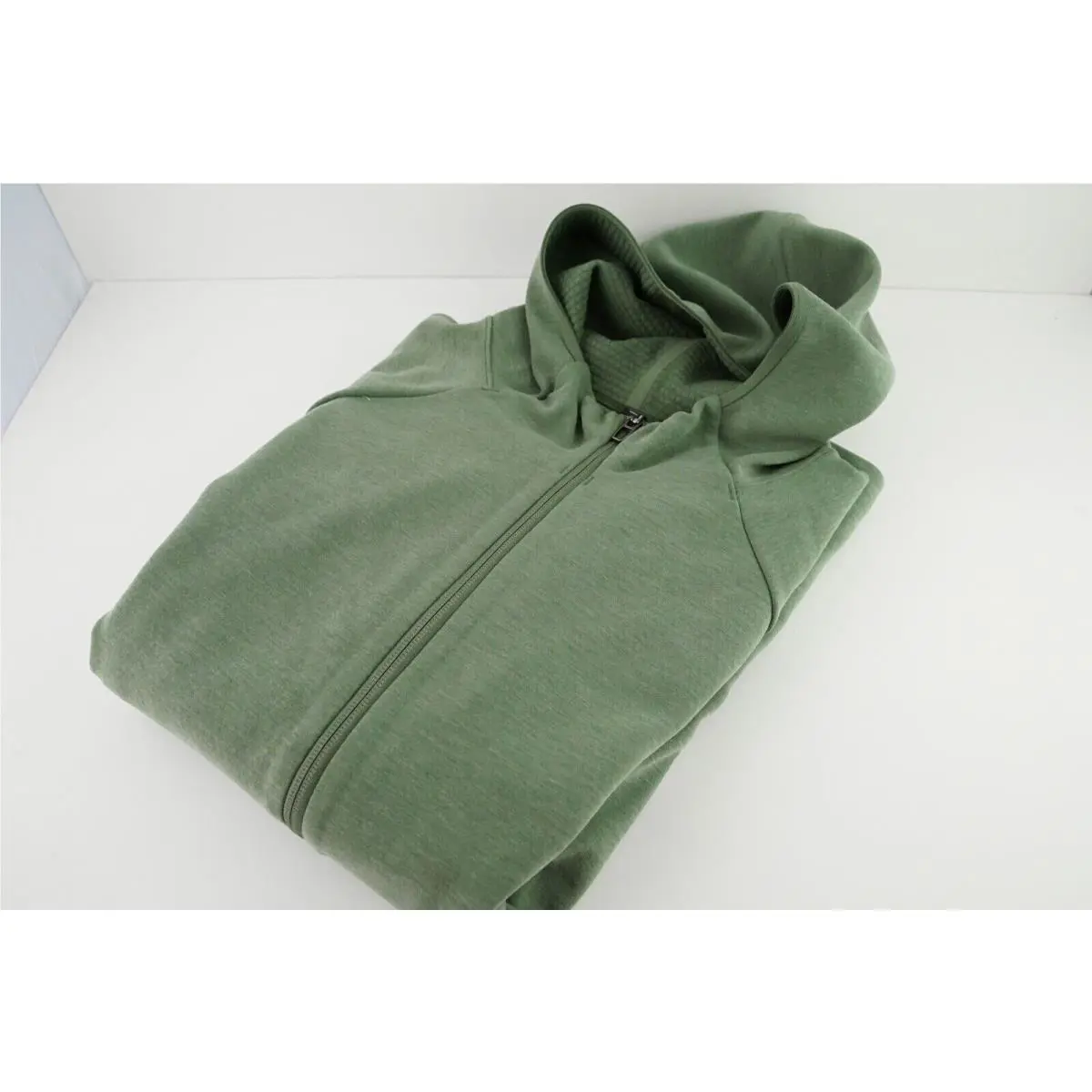 Lululemon clothing - Green 4