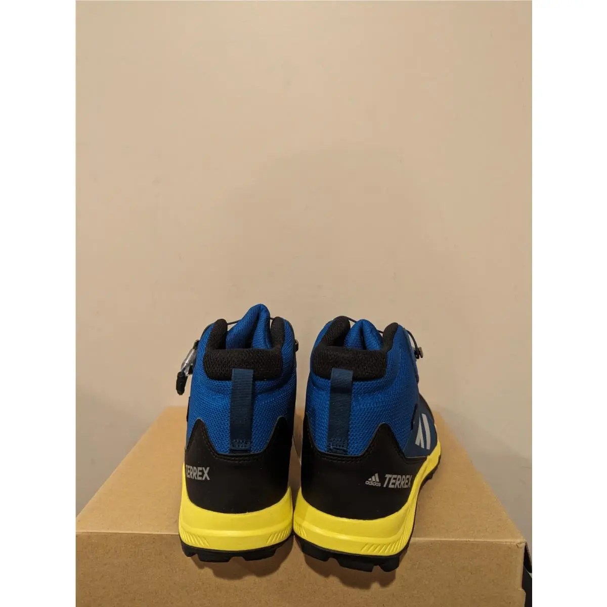 Adidas shoes - Navy (UPC: 737045422596) 2