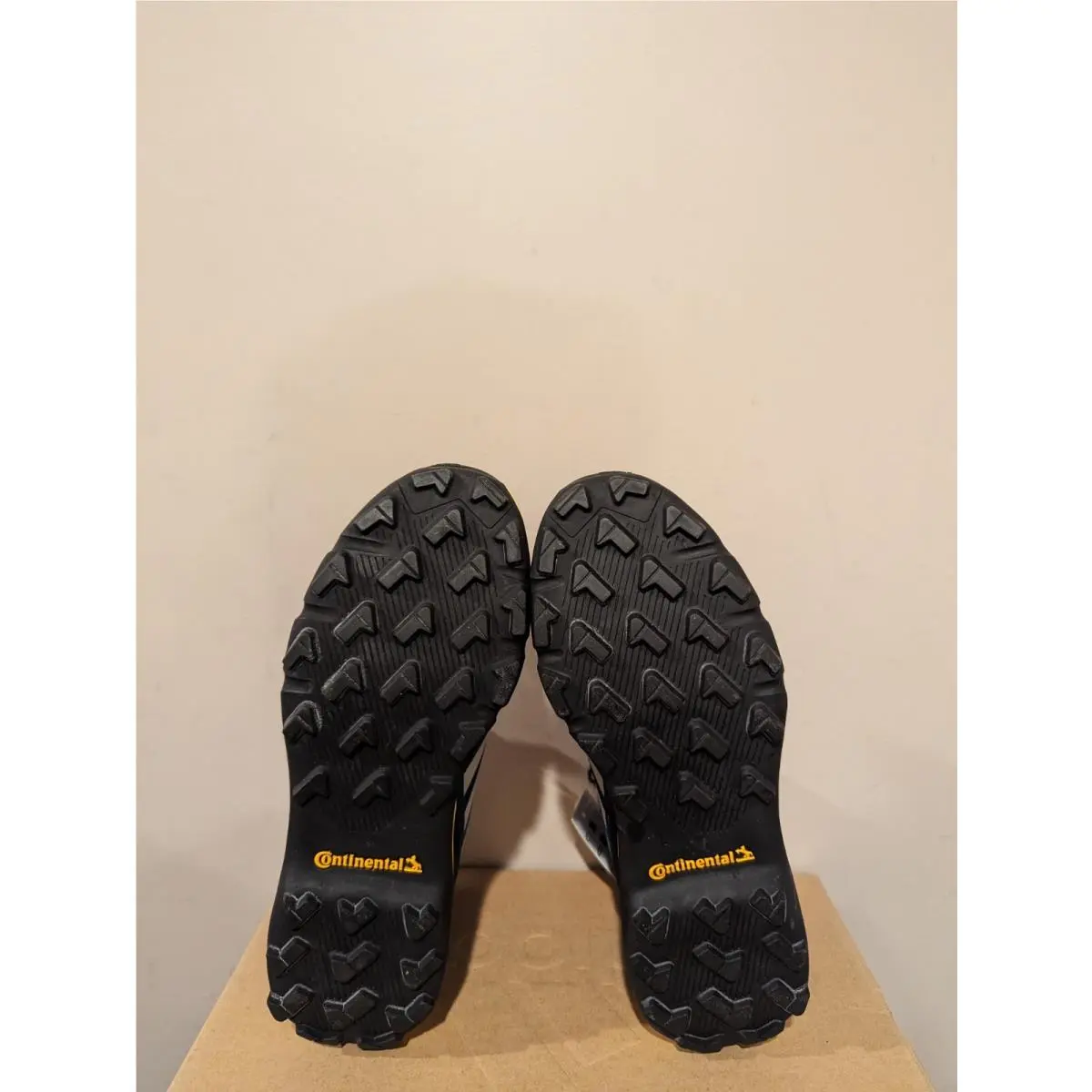 Adidas shoes - Navy (UPC: 737045422596) 3