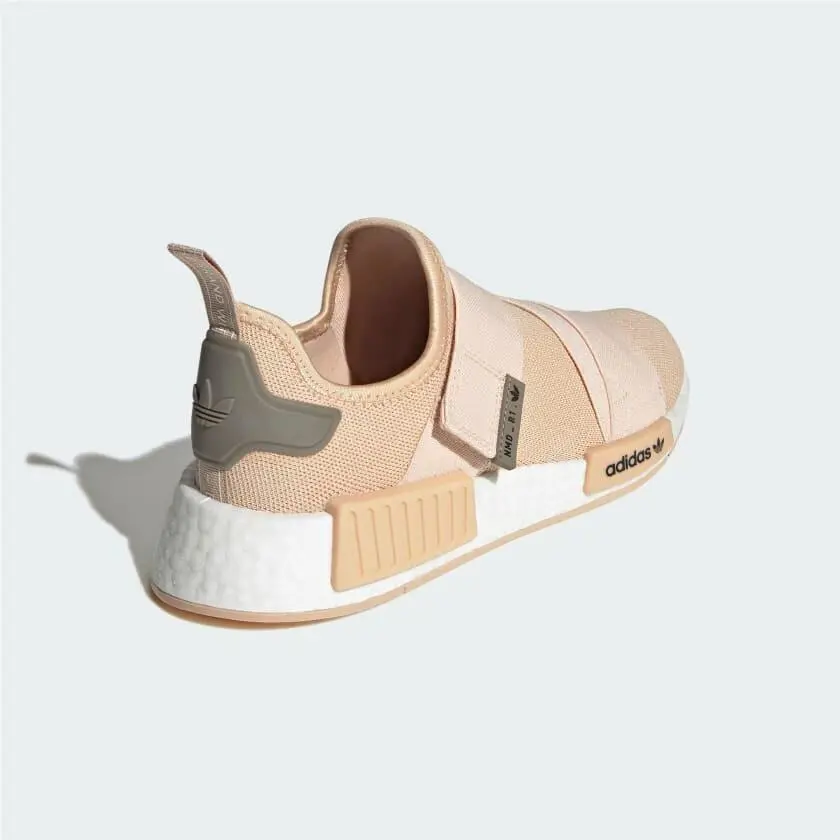 Adidas shoes - GW9469 - GW9469 - Halo Blush / Cloud White / Simple Brown 2