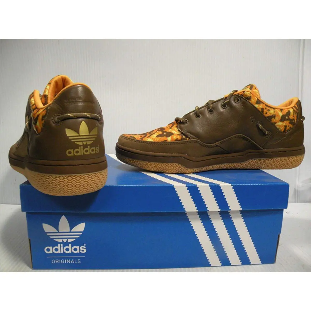Adidas shoes - BROWN/ORANGE - 791001 1