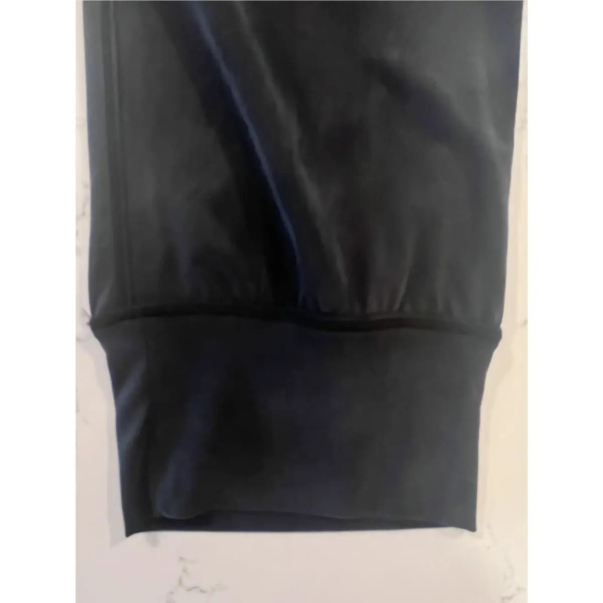 Lululemon clothing - Black 3