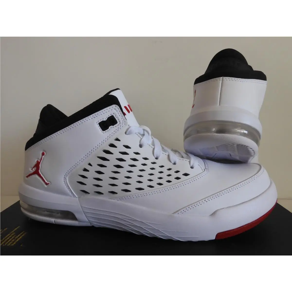 Nike shoes - Air Jordan Flight Origin 4 - 921196-101 - White (UPC: 887225076092) 0
