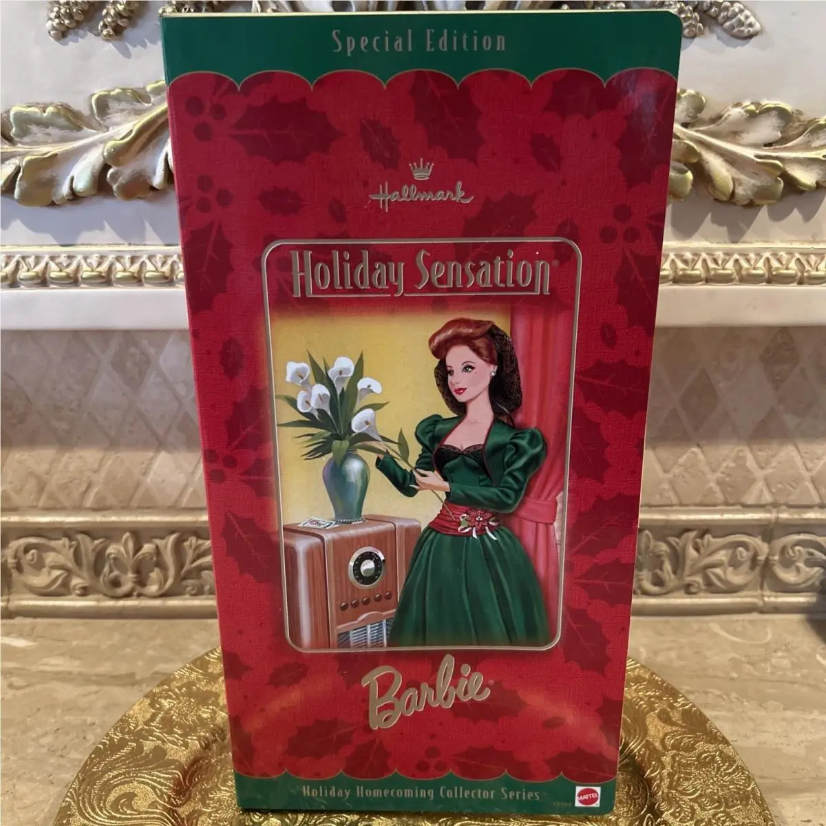 Mattel Hallmark Holiday Sensation Barbie Doll 11.5 Special Edition 1998 Nrfb