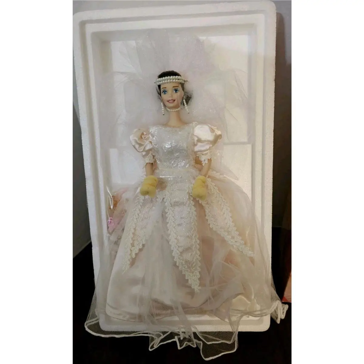 Vintage 1996 Blushing Orchid Bride Barbie Porcelain Doll Nrfb 16962 Ltd Ed. Nos