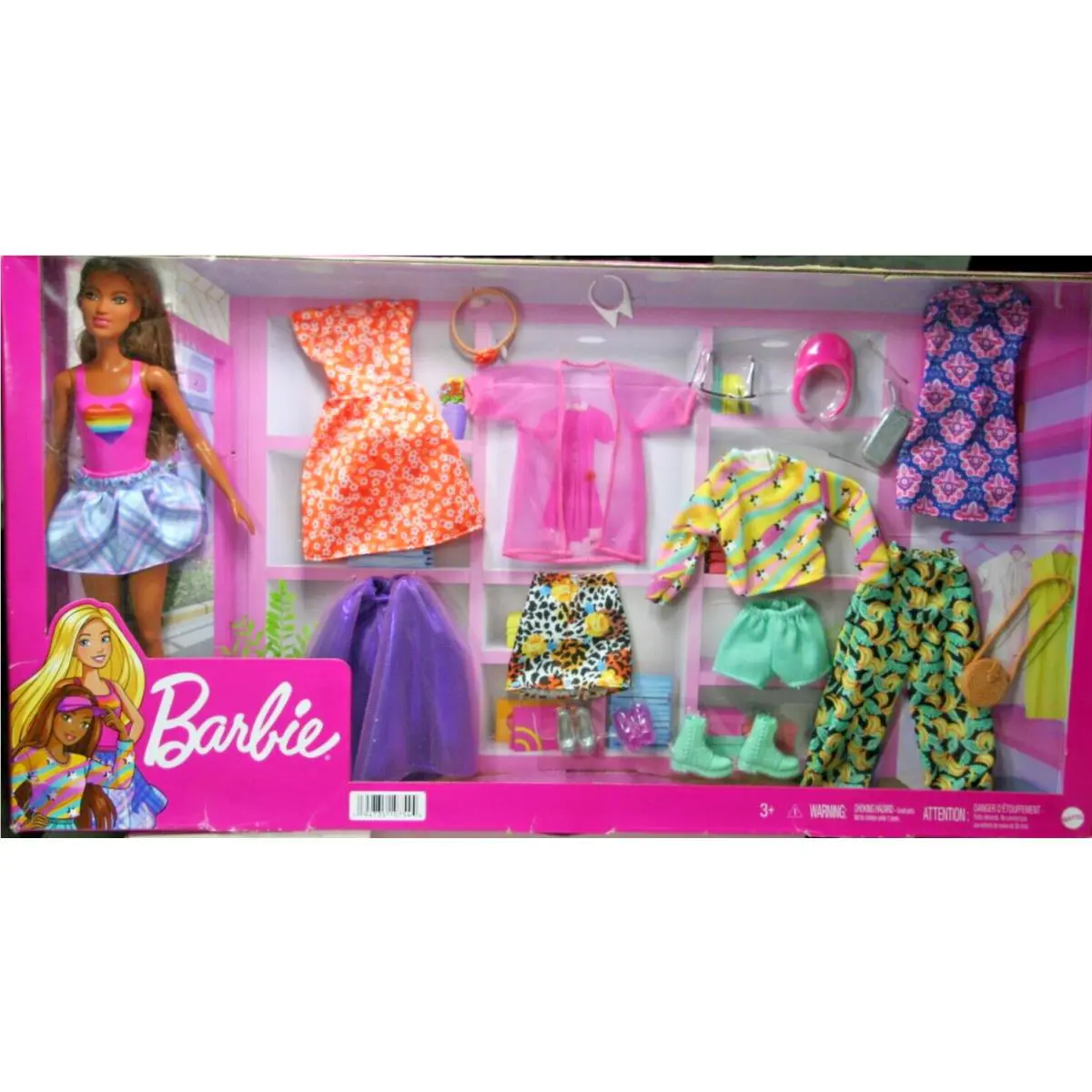 1 Barbie Doll with Dress and Accessories 17 Pieces
