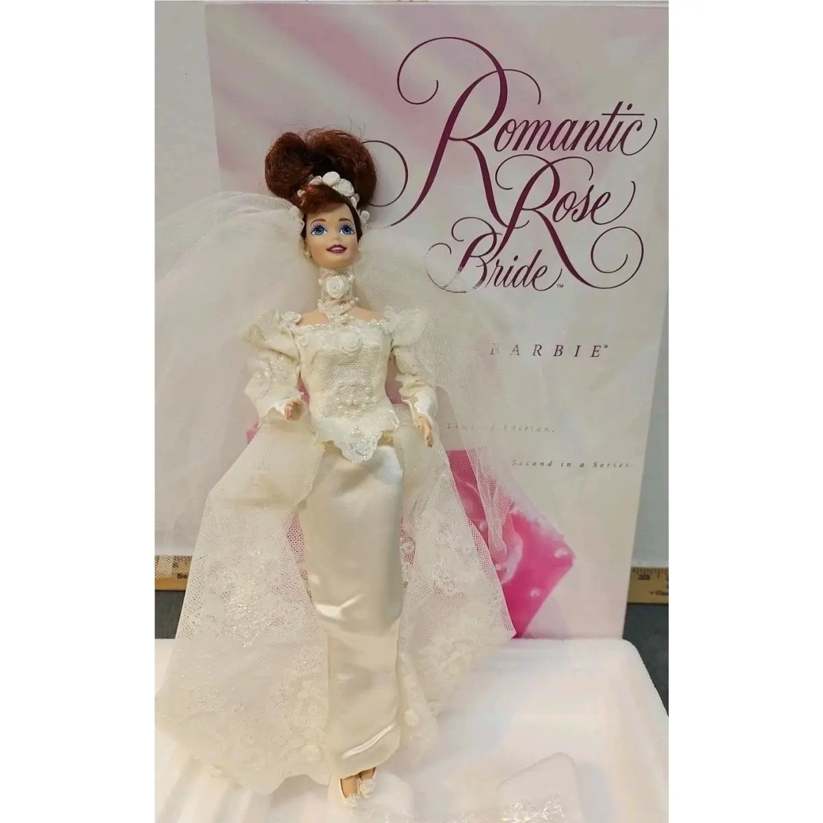 Barbie Romantic Rose Bride Porcelain Doll 1995 Wedding Flower Mattel 14541