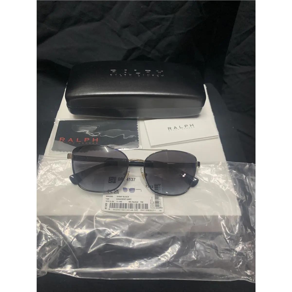 Ralph Lauren RA4137 Shiny Black/grey Lens 56/16/140 C18