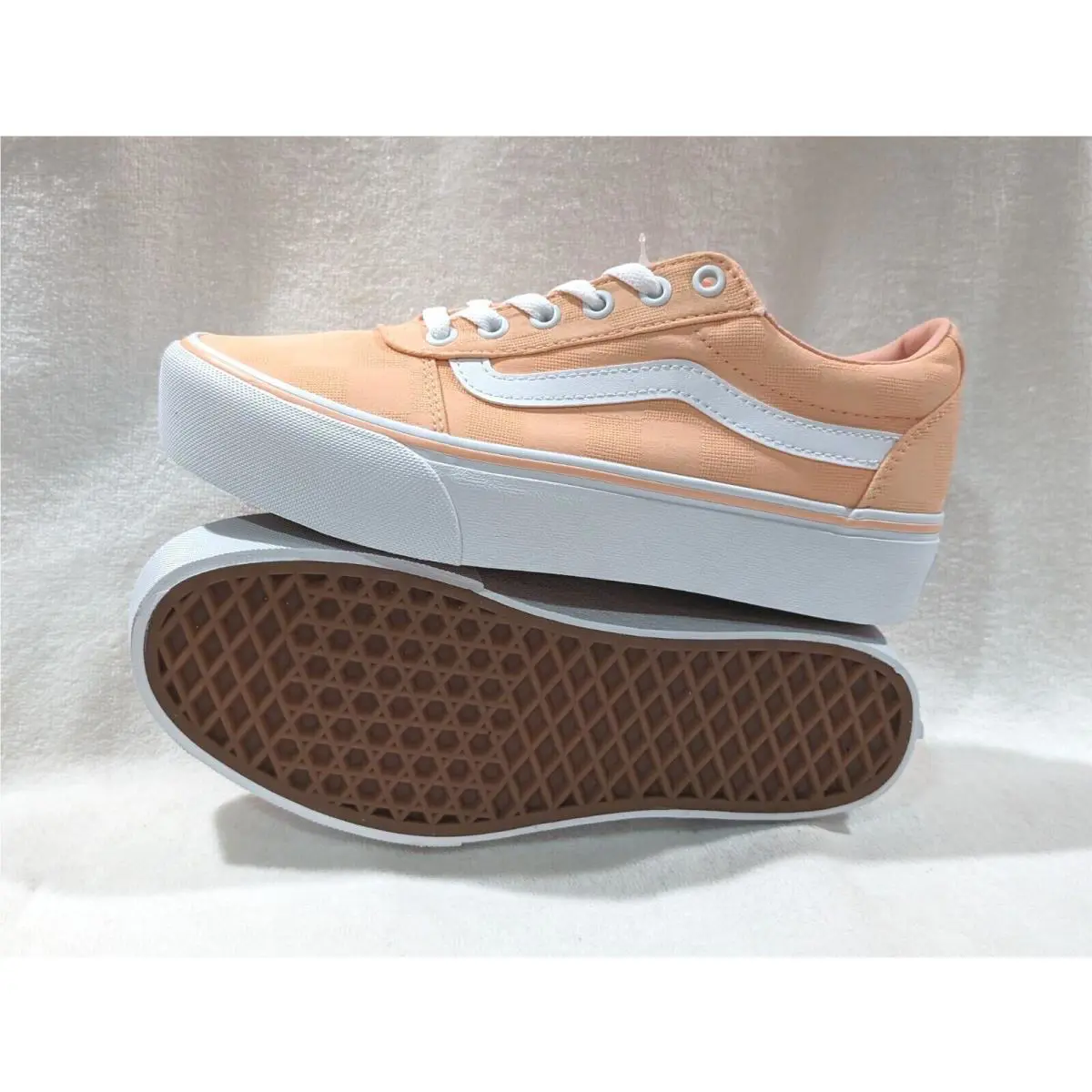 Vans shoes - VANS Ward Platform - Ward Platform - VN0A3TLCBBC - Peach 0