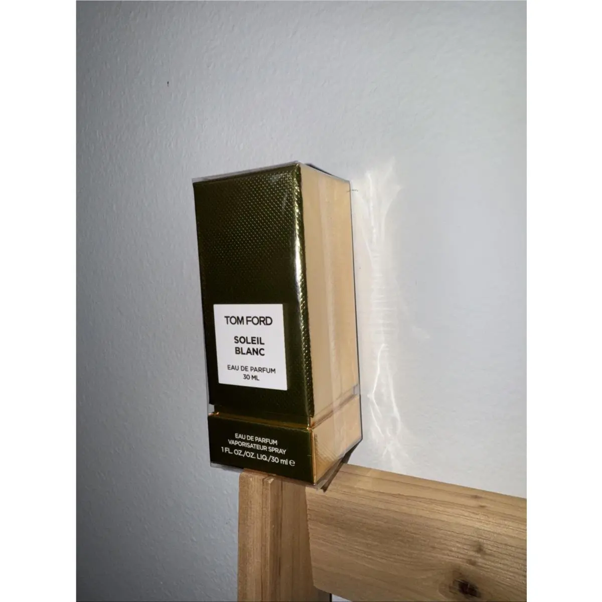 Tom Ford Soleil Blanc Eau De Parfum Spray - Size 1 Oz. / 30mL