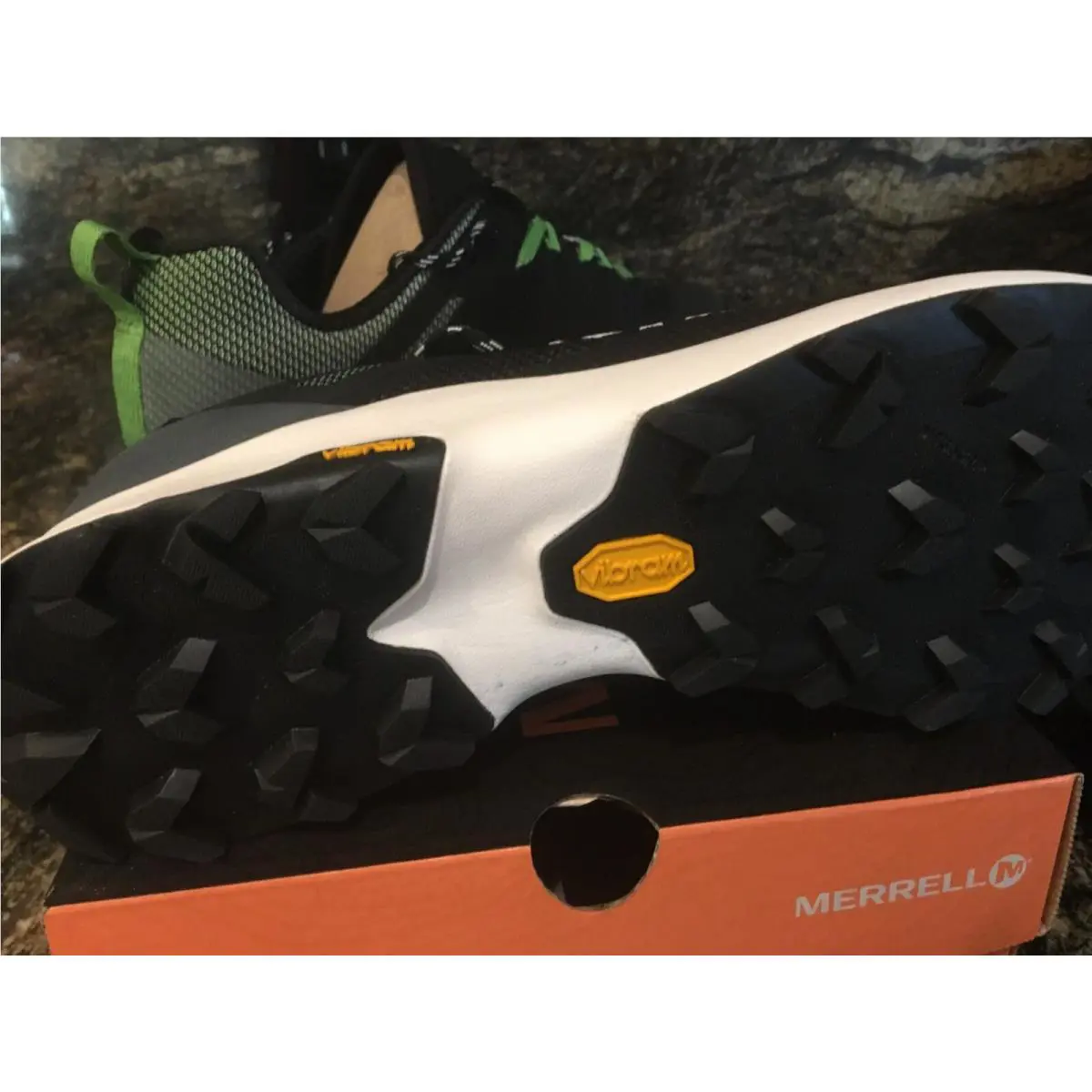 Merrell shoes - Black/Limne 2