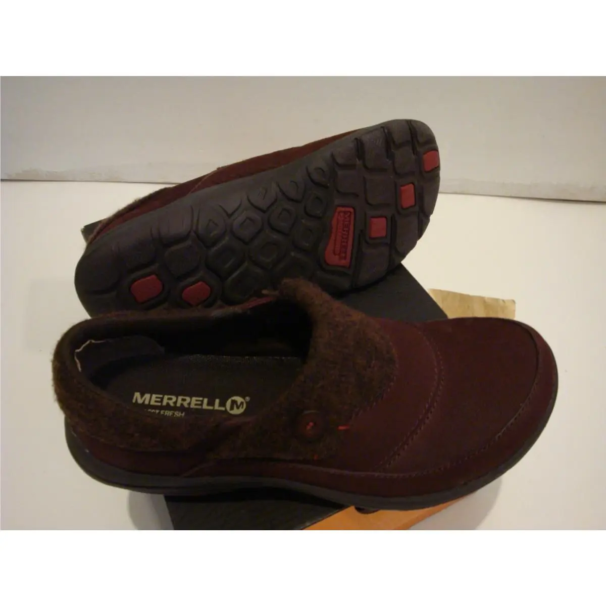 Merrell shoes - Red (UPC: 646881136119) 2