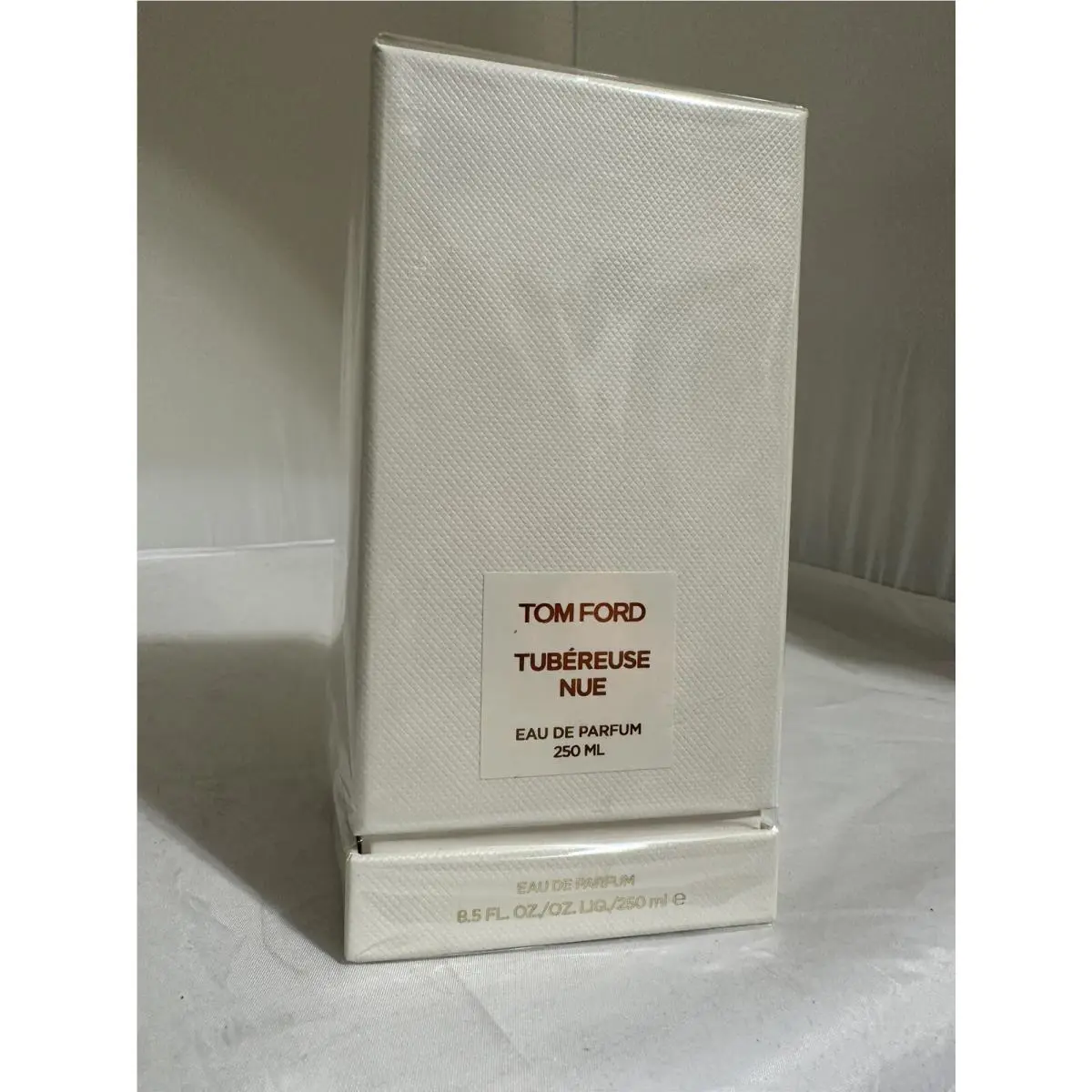 Tom Ford Tubereuse Nue Eau De Parfum Decanter 8.5oz 250ml