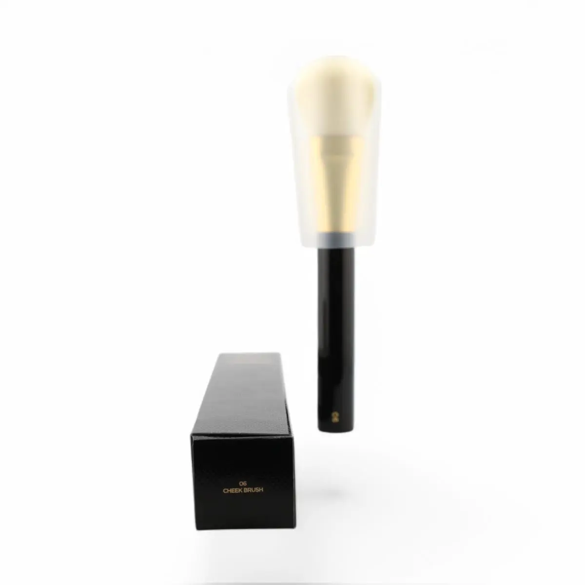 Tom Ford Cream Foundation Brush 02 – Luxury Makeup Tool