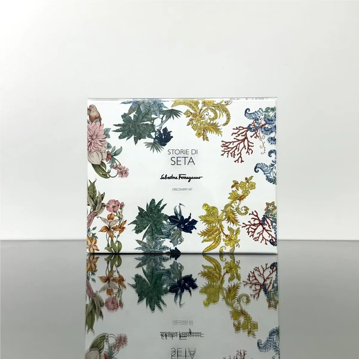 Salvatore Ferragamo Storie DI Seta 4pc Set Giardini +giungle +savane +oceani