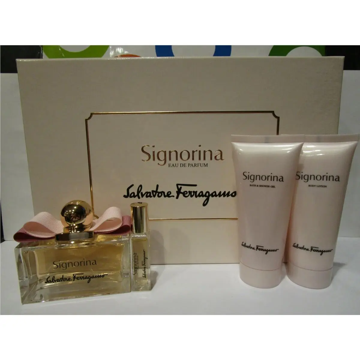Salvatore Ferragamo Signorina 4 Pc. Gift Set Please Read Full Details