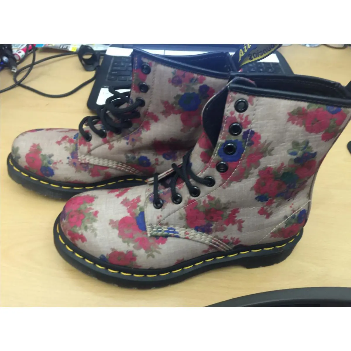 Dr. Martens shoes - Bouquet CASTEL - Bouquet CASTEL - 14723260 - Beige 0