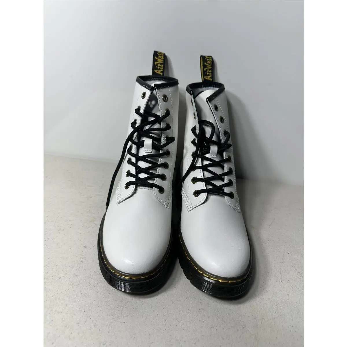 Dr. Martens shoes - Dr. Martens Zavala - Martens Zavala - White 0