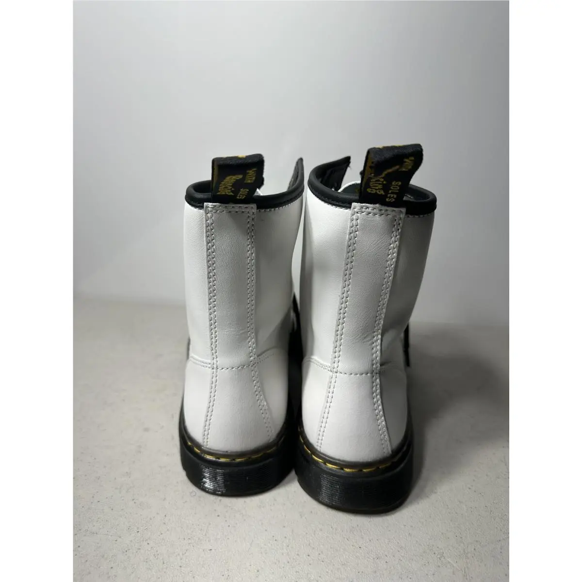 Dr. Martens shoes - Dr. Martens Zavala - Martens Zavala - White 3
