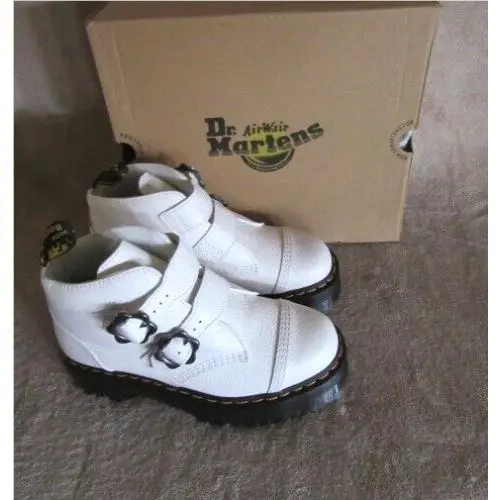 Dr. Martens shoes - Dr Martens Devon Flower - Devon Flower - White (UPC: 190665510850) 0