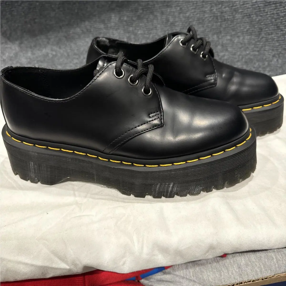 Dr. Martens shoes - Black 2