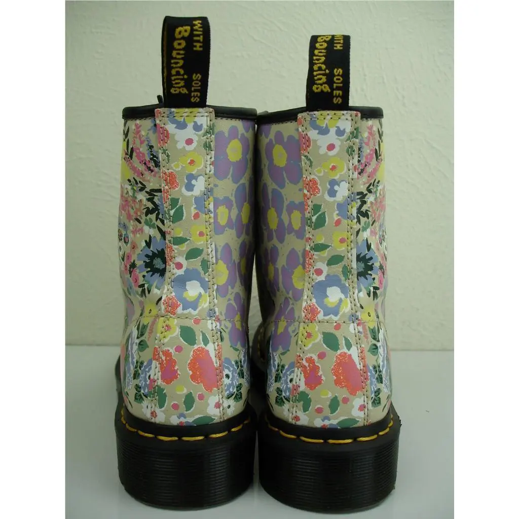 Dr. Martens shoes - Dr. Martens 1460 - Martens - Beige, Manufacturer: Beige 10