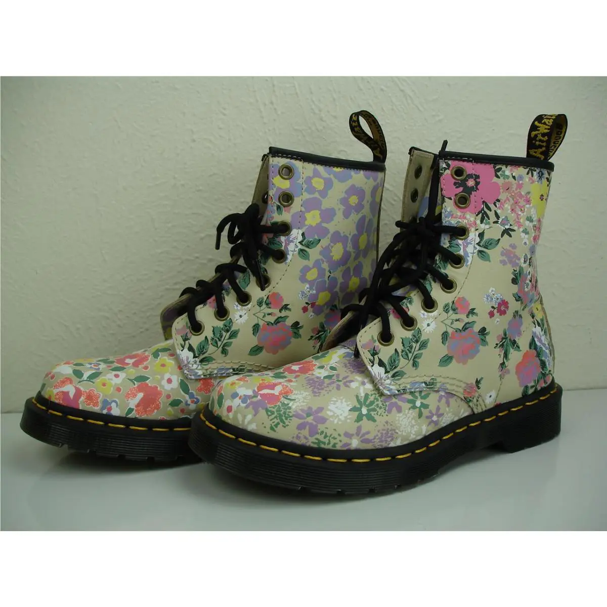 Dr. Martens shoes - Dr. Martens 1460 - Martens - Beige, Manufacturer: Beige 3