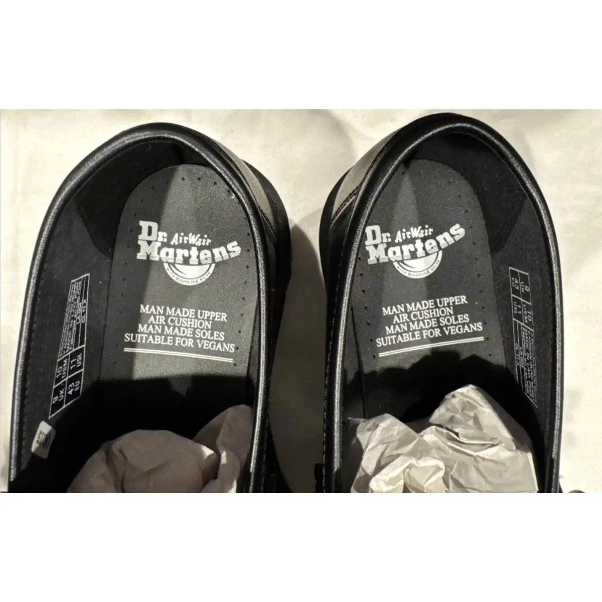 Dr. Martens shoes - Doc Marten V Adrian Quad Mono - Black 3