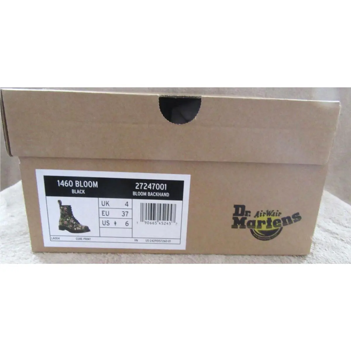 Dr. Martens shoes - Dr Martens Bloom Backhand - Bloom Backhand - Black (UPC: 190665452457) 11