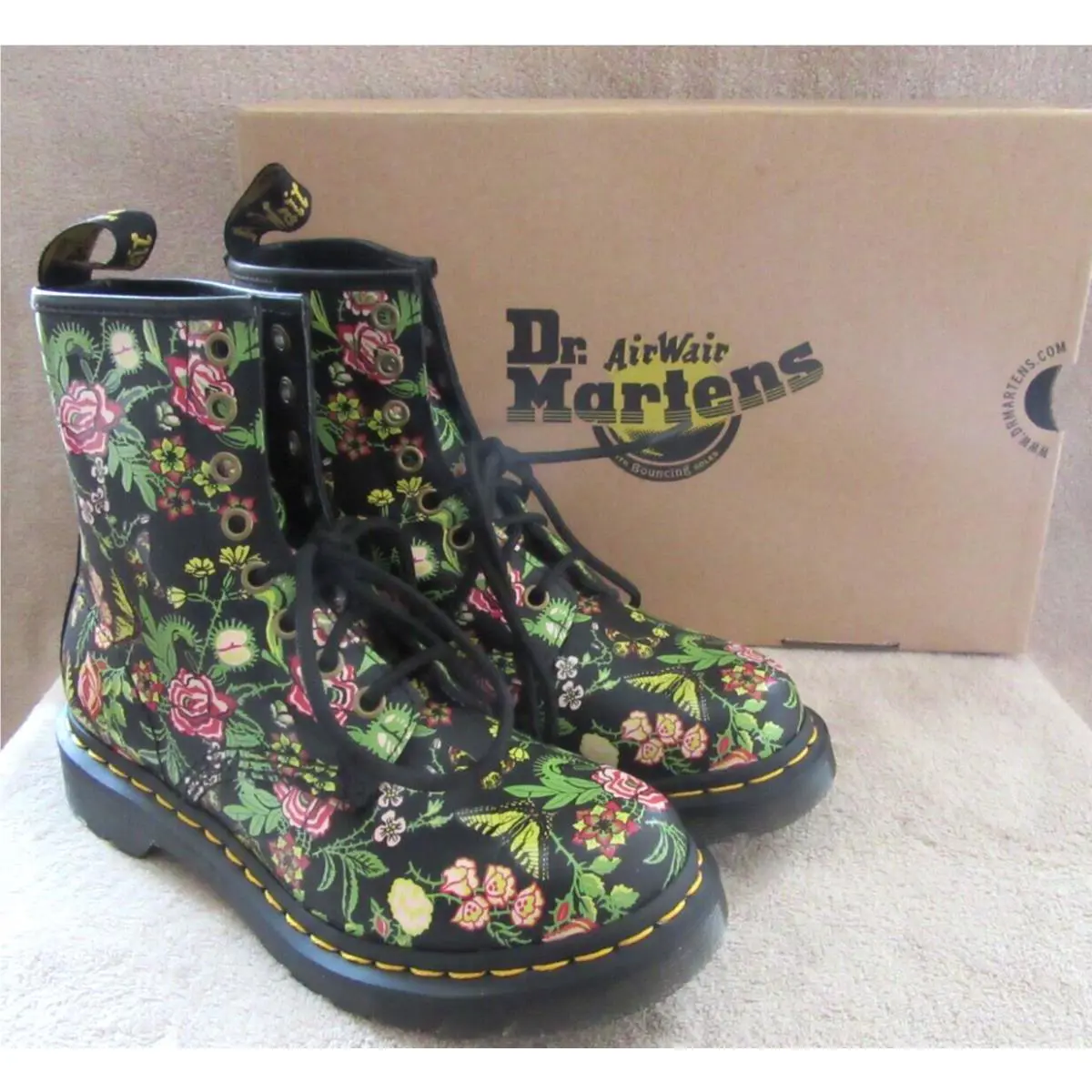 Dr. Martens shoes - Dr Martens Bloom Backhand - Bloom Backhand - Black (UPC: 190665452457) 3