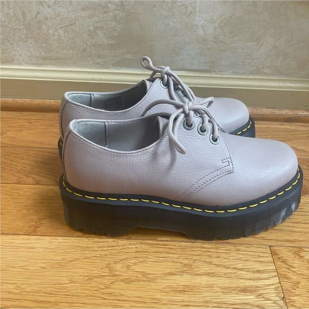 Dr. Martens shoes - Pink 2