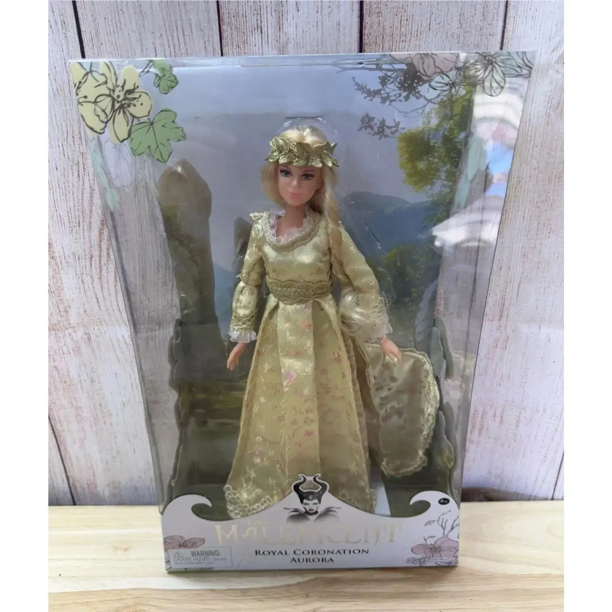 Disney Maleficent Royal Coronation Aurora Doll 2014 Jakks Pacific. 82827