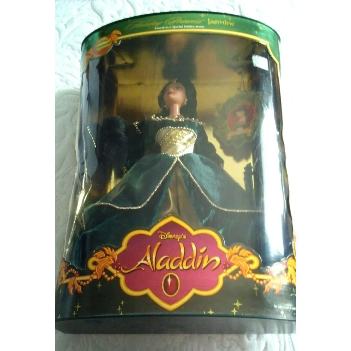 Collectible Walt Disney`s Aladdin Holiday Princess Jasmine 1999 Barbie Doll