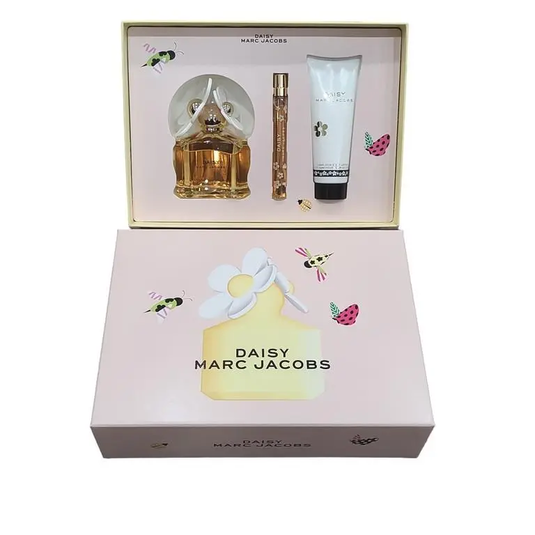 Marc Jacobs Daisy Eau De Toilette Gift Set