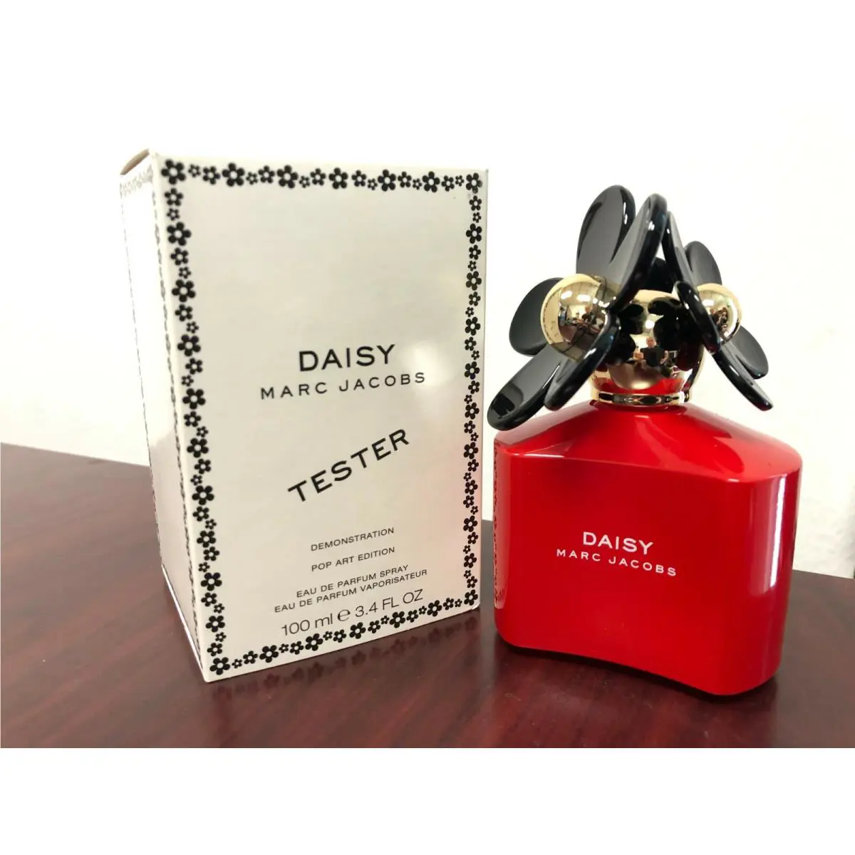 Daisy Pop Art Edition Marc Jacobs 3.4 oz / 100 ML Edp Spray In Tester Box