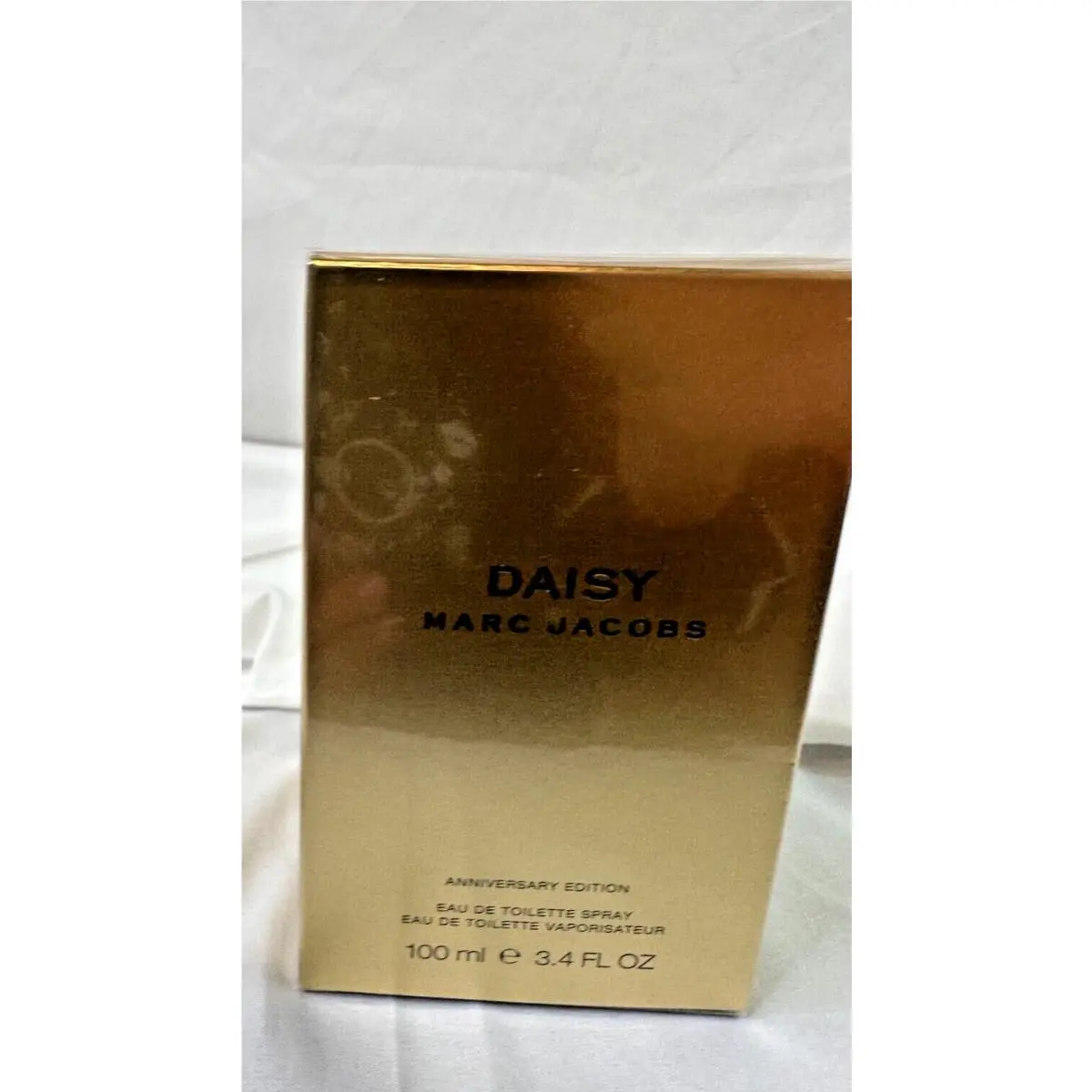Marc Jacobs Daisy Anniversary Edition Edt Spray 100ml Item