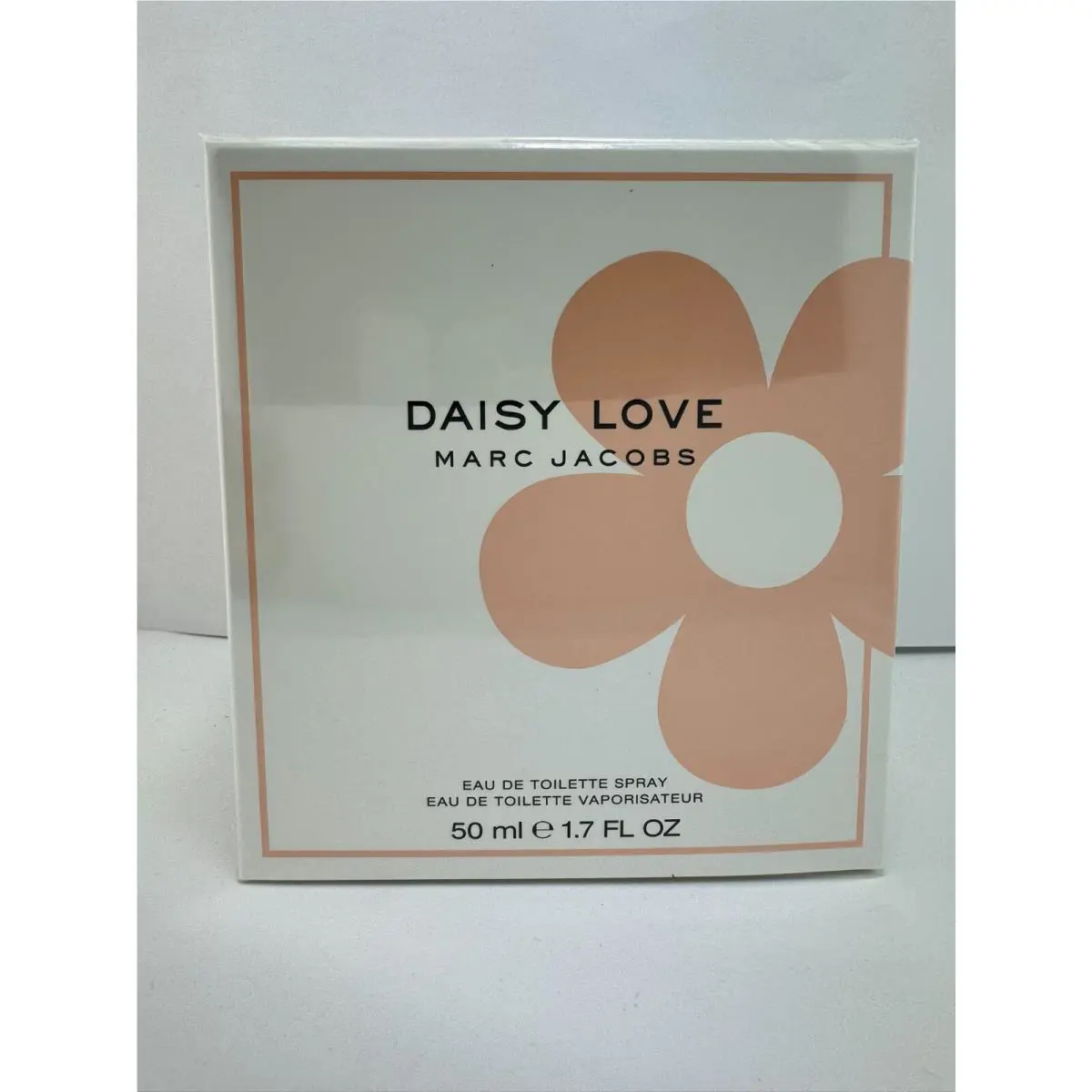 Marc Jacobs Daisy Love Eau De Toilette Spray 1.7 fl oz 50ml