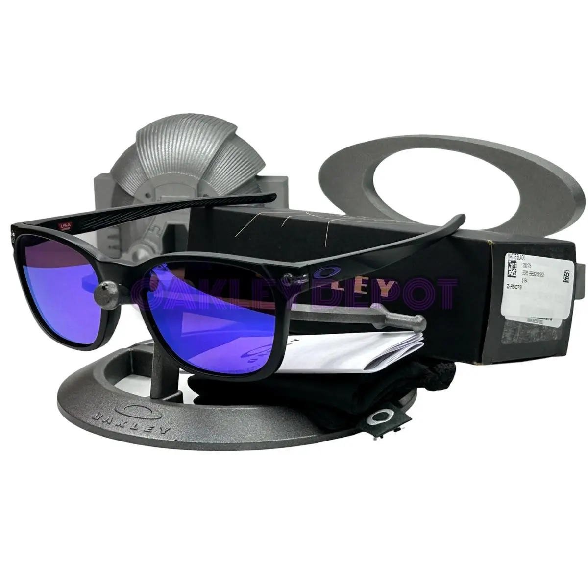 Oakley Ojector 009018 Matte Black/prizm Violet Sunglasses 171 - Frame: MATTE BLACK, Lens: VIOLET