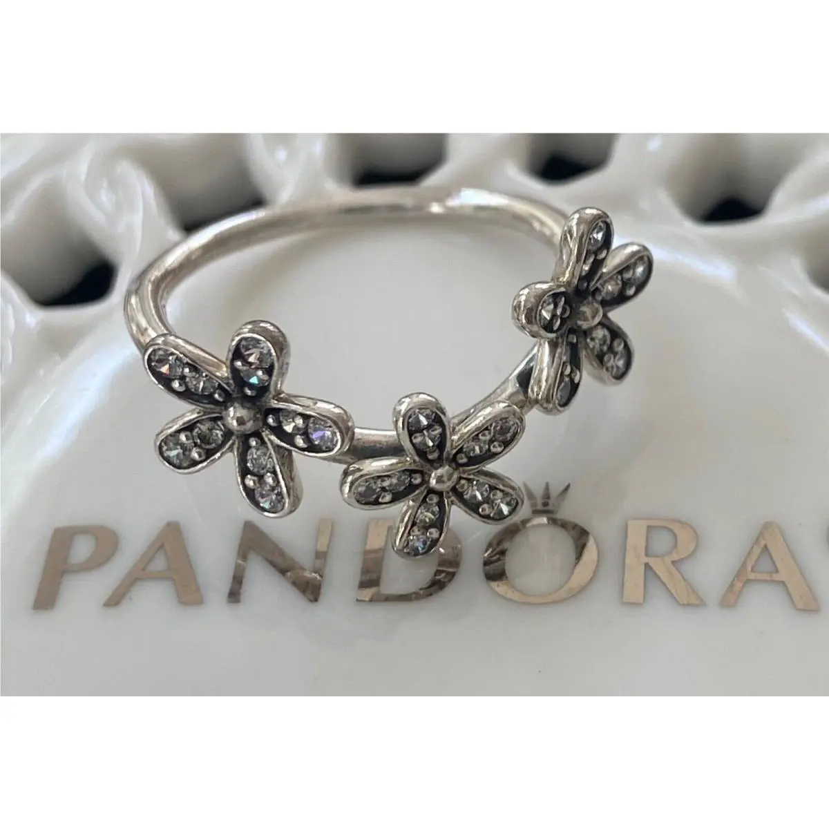 Pandora Dazzling Daisies Triple Ring 190933CZ