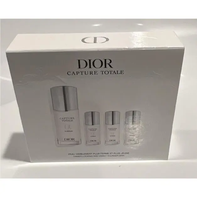 Dior Capture Totale LE Sérum Set Youth-revealing Serum Full Size and Travel Size