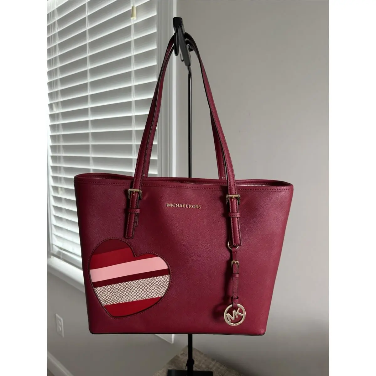 Heart Design Shoulder Bag Tote In Cherry by Michael Kors