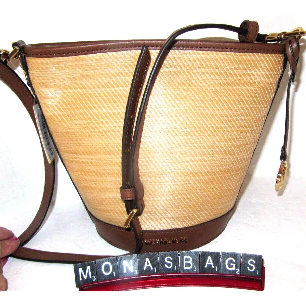 Michael Kors Townsend Top Zip Convertible Bucket Bag Natural Luggage